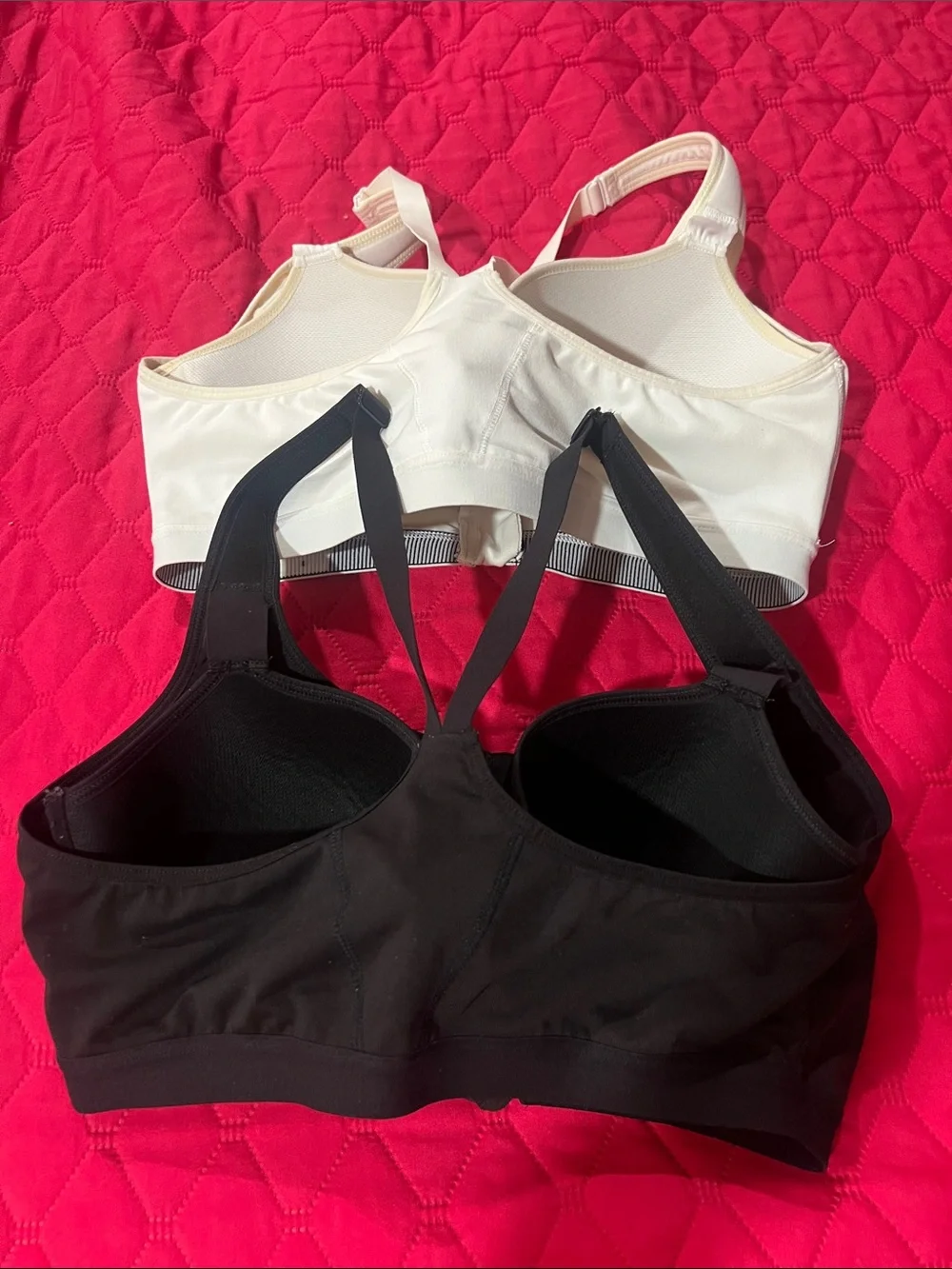 Victoria Sport Zip-Front Sports Bra - White, Black. Set of 2.